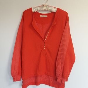 We The Free tangerine long sleeve textured hi/low top/shirt sz lrg